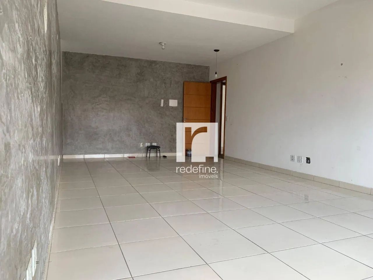 Sala comercial de 37,55 m² na Vila Dusi, em São Bernardo do Campo-SP. Pacote Locação R$ 1.