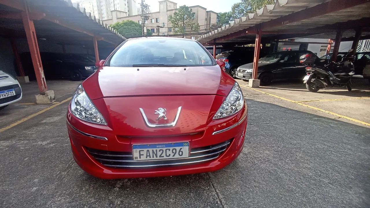 Peugeot 408