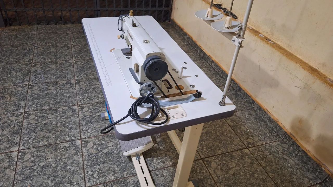 Máquina de Costura Industrial - Foto 4
