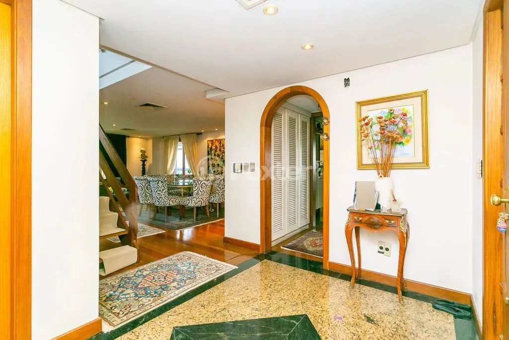 Duplex para venda tem 604 metros quadrados com 4 quartos em Independência - Porto Alegre - - Foto 4