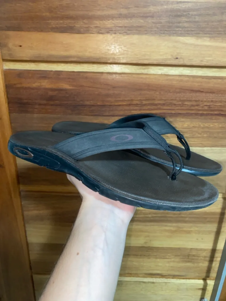 Chinelo Oakley