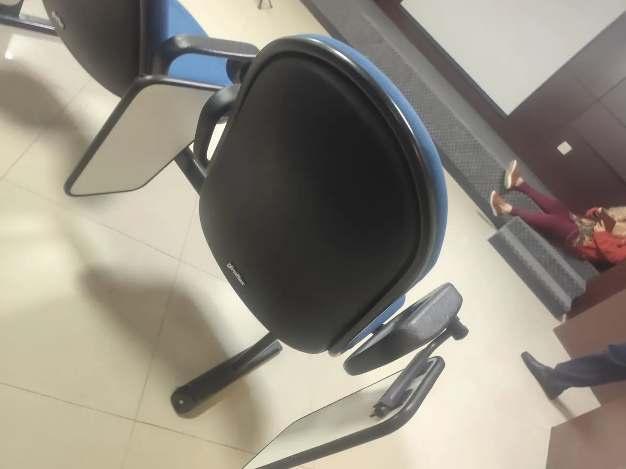 Cadeiras de auditório/escritório - Foto 5