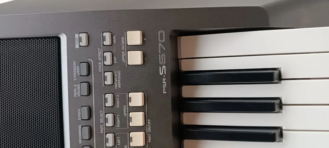 Teclado Yamaha s670 EXTRA - Foto 4