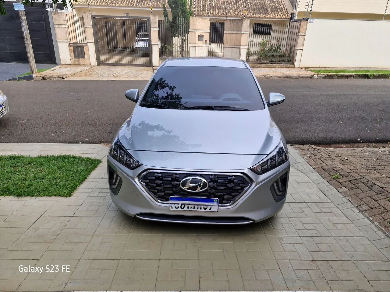 HYUNDAI IONIQ