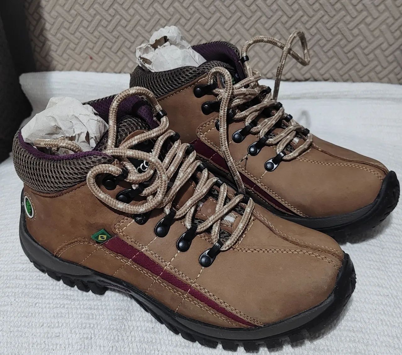 BOTA TRILHA ACCCONA ADVENTURE Feminina Calçados Esportivos