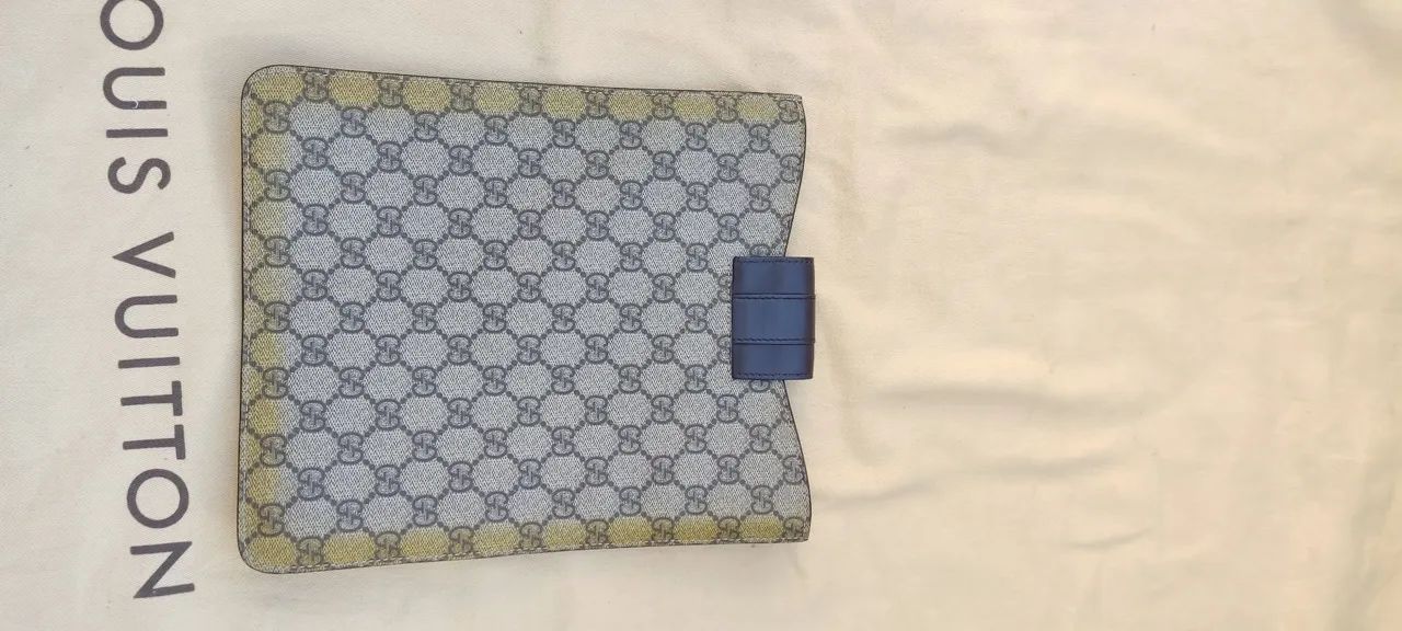 Case Gucci Clássica - Foto 2