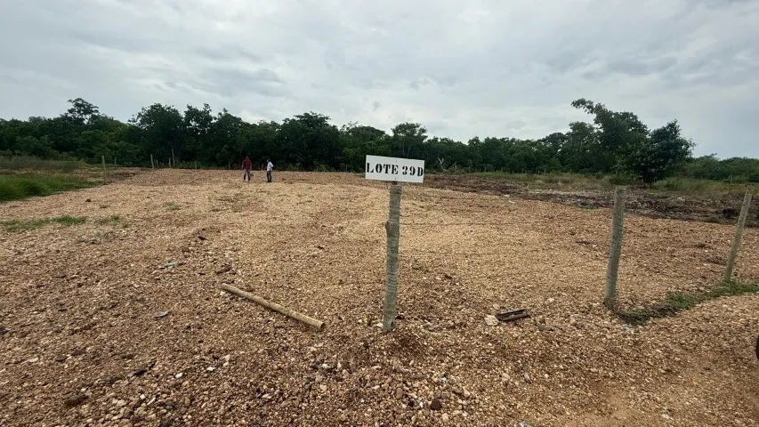 TERRENO DE 800 m² em Varginha - Santo Antonio Leverger