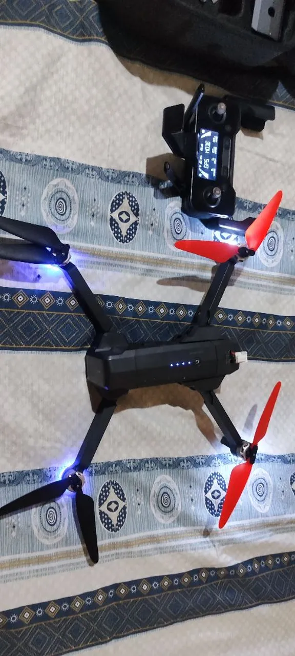 Drone com Câmera e GPS - Pronta Entrega!