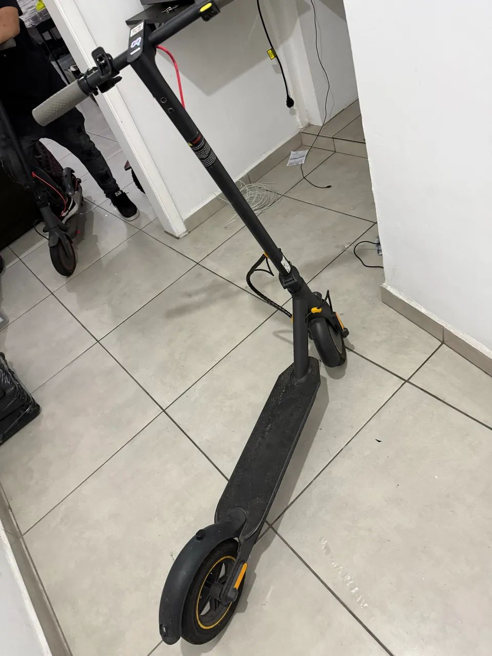 Patinete elétrico tomate MPE 1030