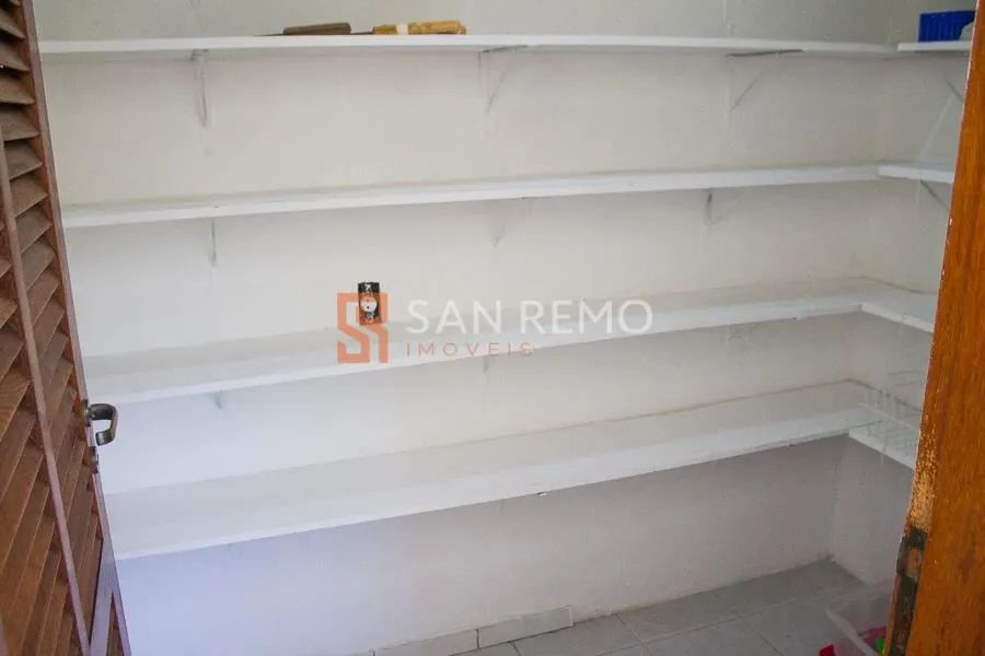 Barreiros | Casa 3 quartos, sendo 1 suite - Foto 12