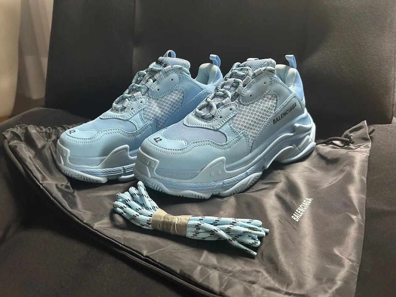 Tênis Balenciaga Triple S