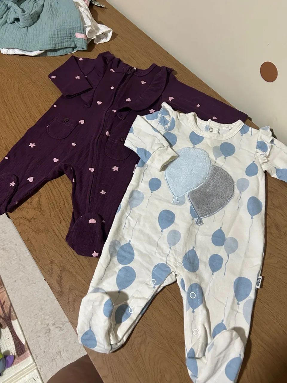 Lote de Roupas para Bebê 0 a 3 meses (P) - Diversas Marcas - Foto 4
