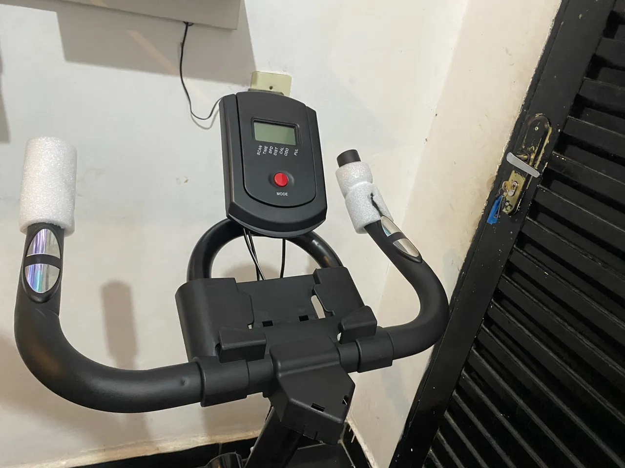 Bicicleta Ergométrica - Ideal para Exercícios em Casa