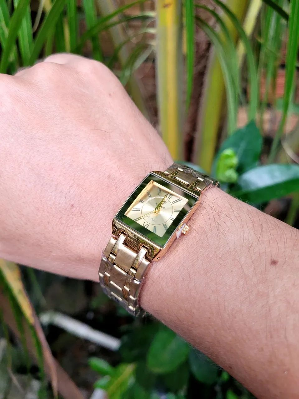 Relógio dourado feminino puro luxo aceitamos cartões  - Foto 5