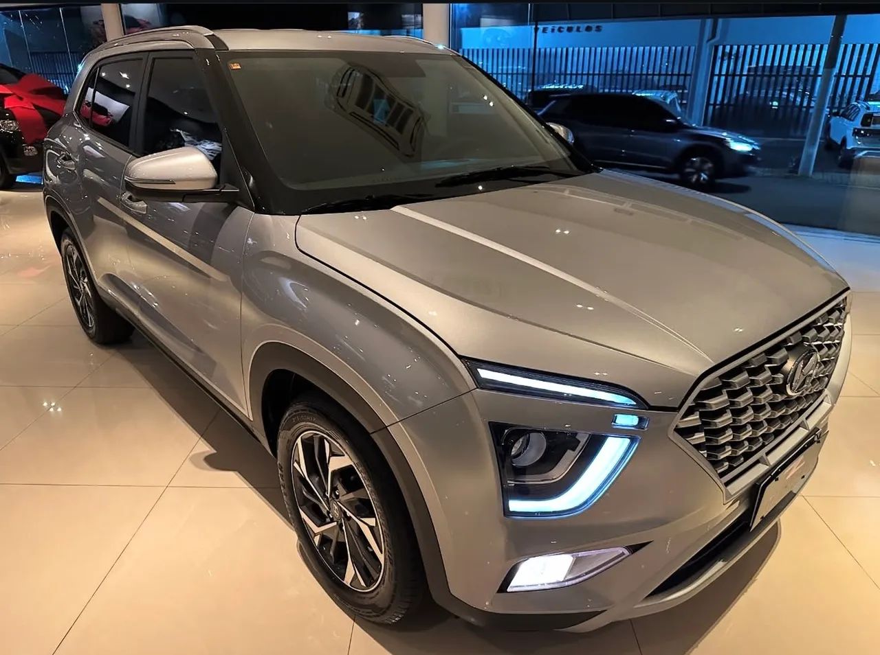 CRETA LIMITED 2023 PRATA  - Foto 2