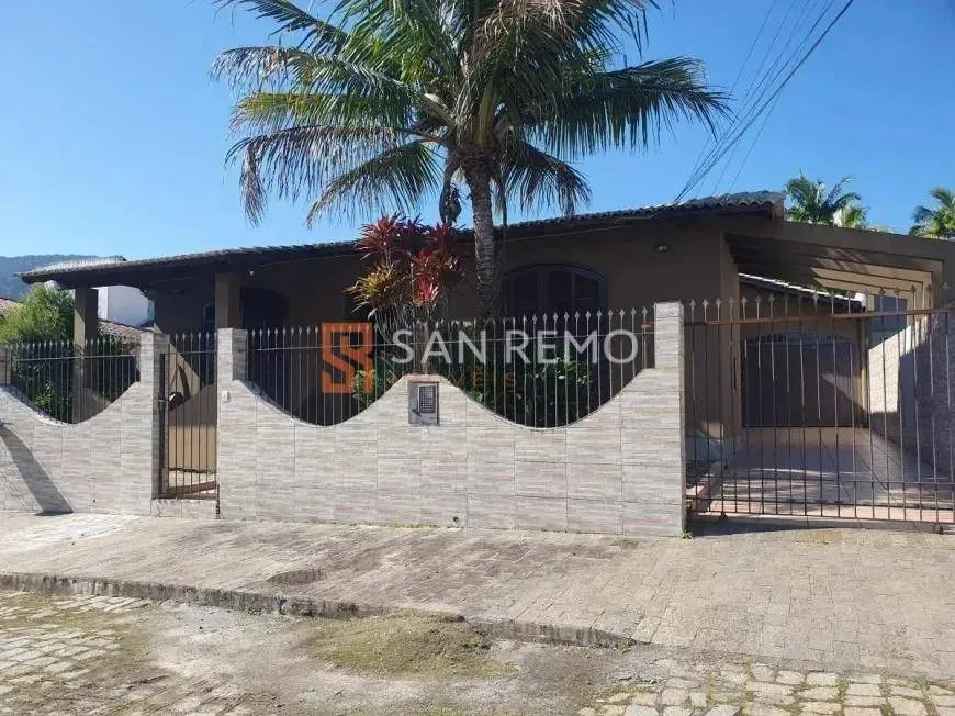 Parque São Jorge | Casa 4 quartos, sendo 1 suite