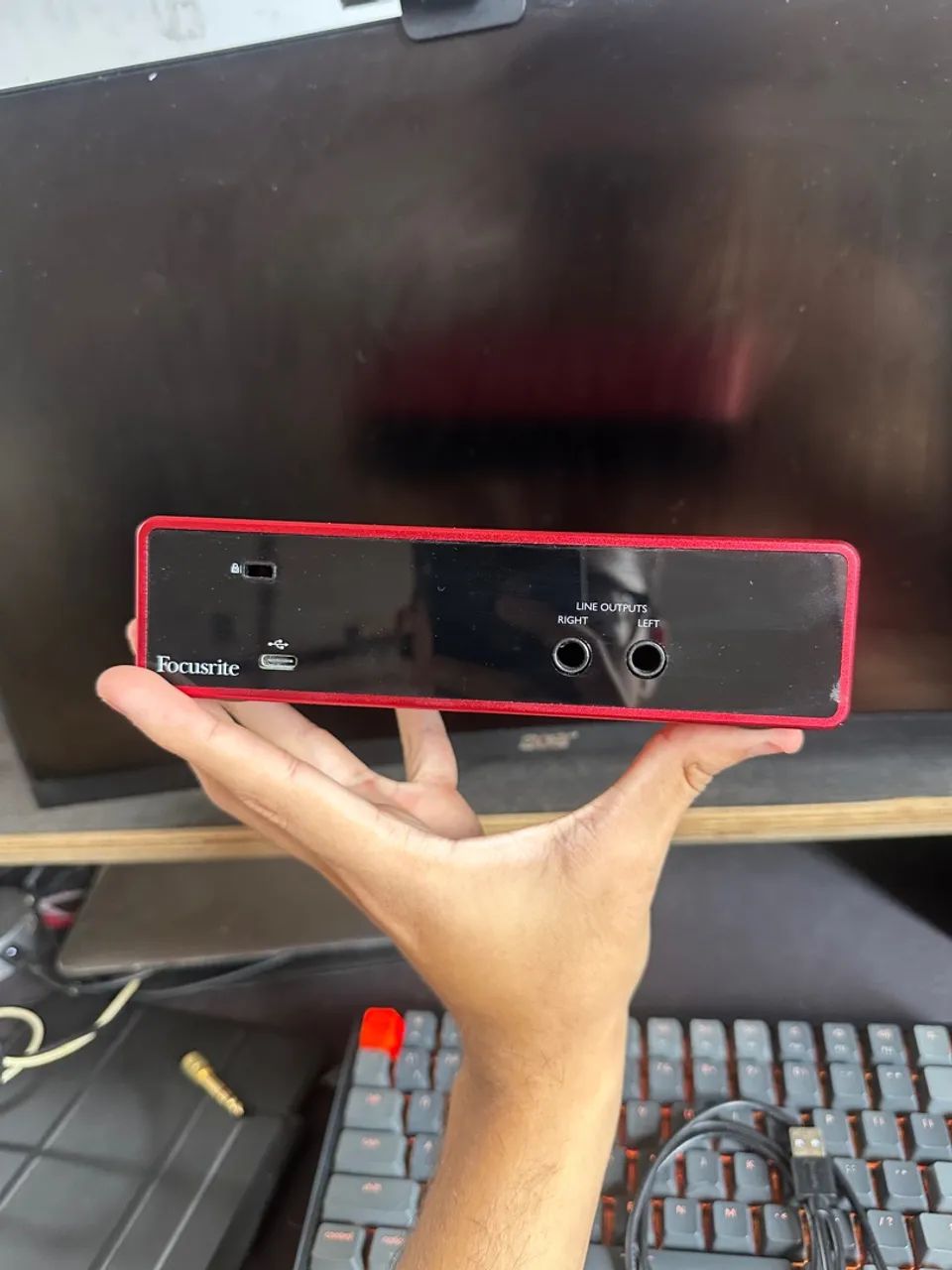 Focusrite Scarlett 2i2 - Interface de Áudio - Foto 4
