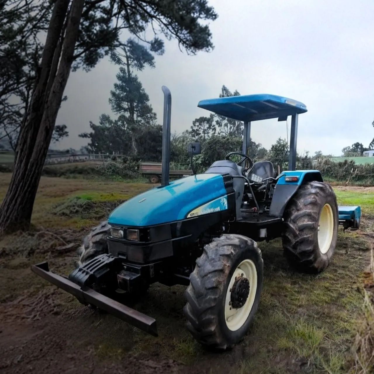 Trator New Holland TL-75E