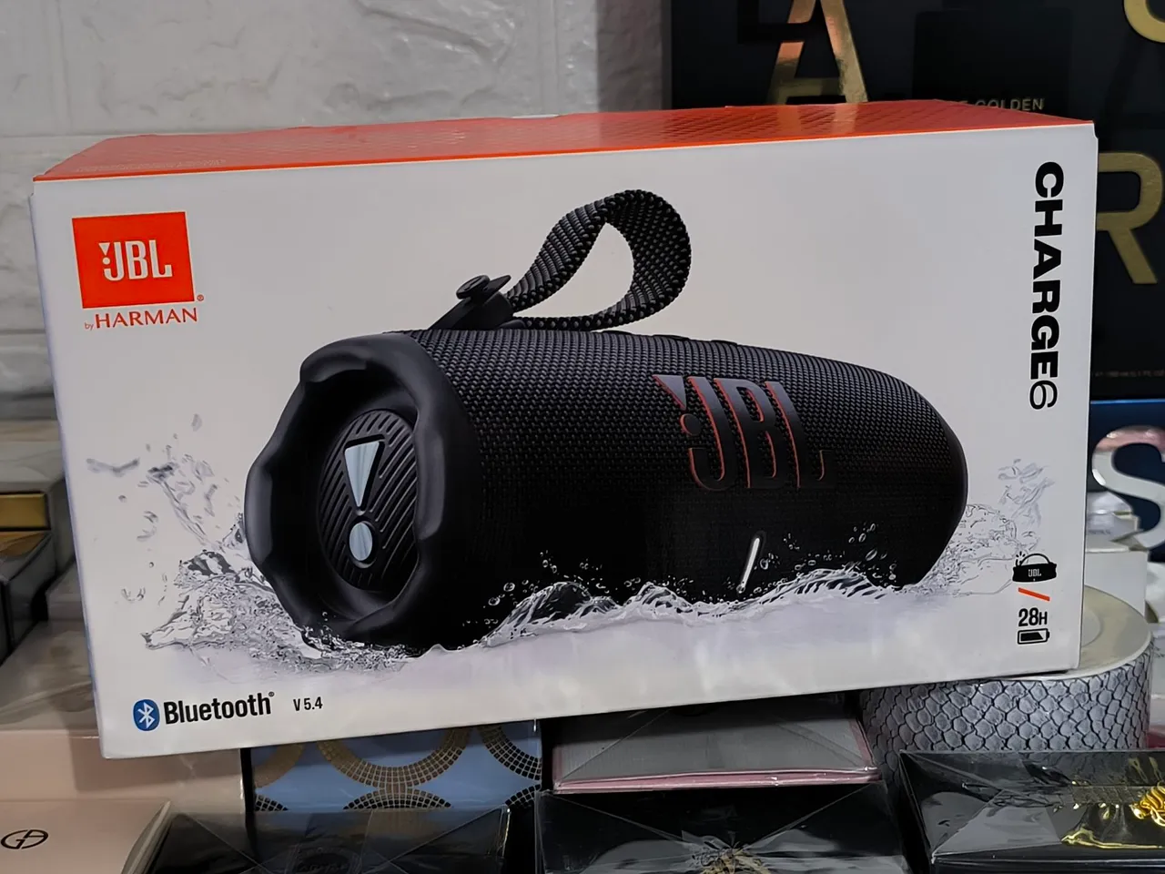 Caixa de Som JBL Charge 6 - Bluetooth - Impermeável - Nova