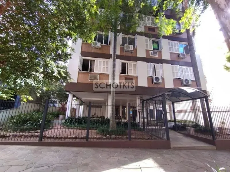 IMOBILIÁRIA SCHOTKIS VENDE APARTAMENTO DE 03 DORMITÓRIOS SEMIMOBILIADO, DESOCUPADO, NA LAG