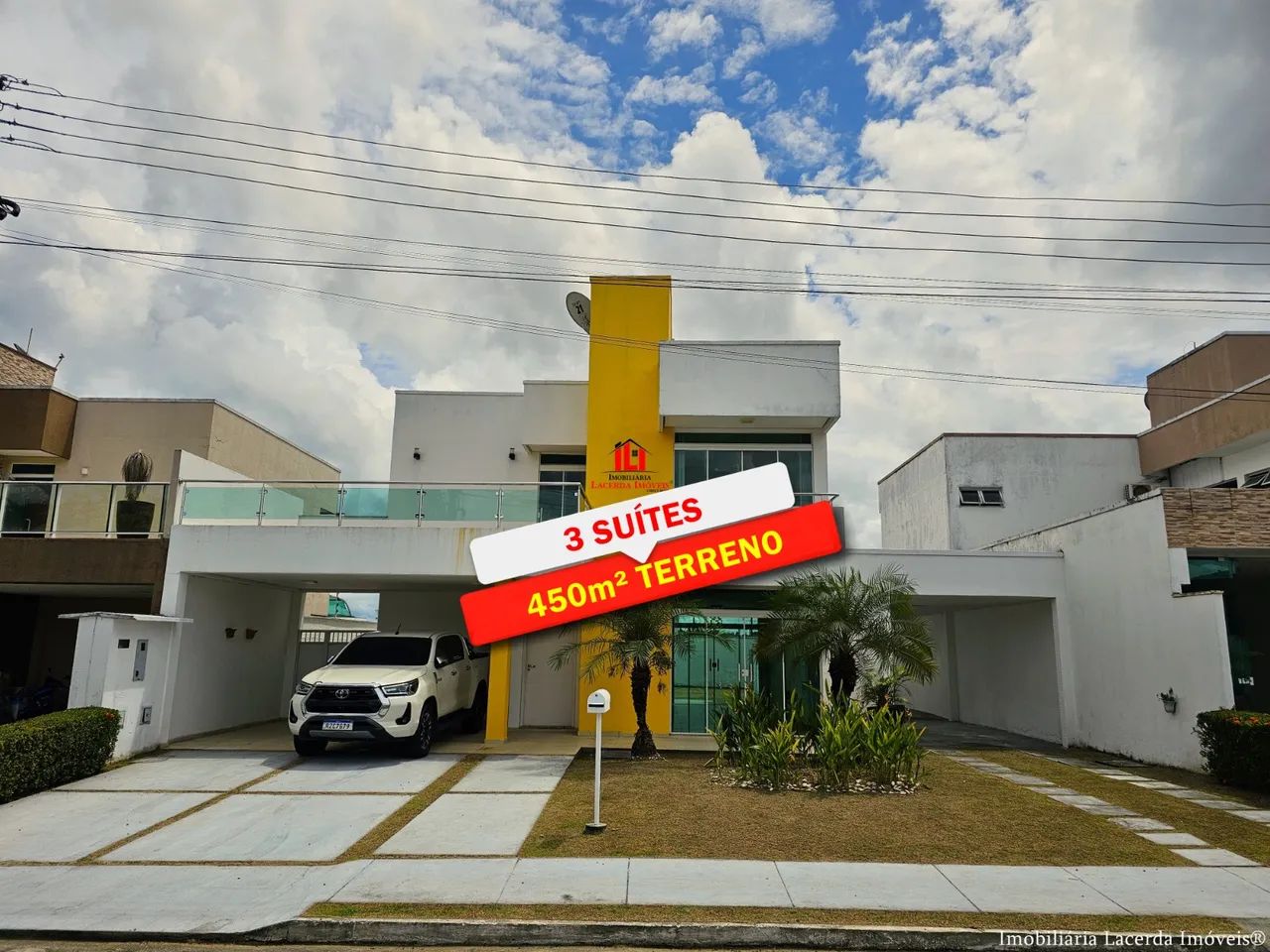 Casa Duplex  no Reserva das Flores com 3 Suítes Semimobiliada, todas com varanda