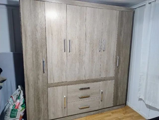 Guarda-roupa 8 portas e 3 gavetas  - Foto 5