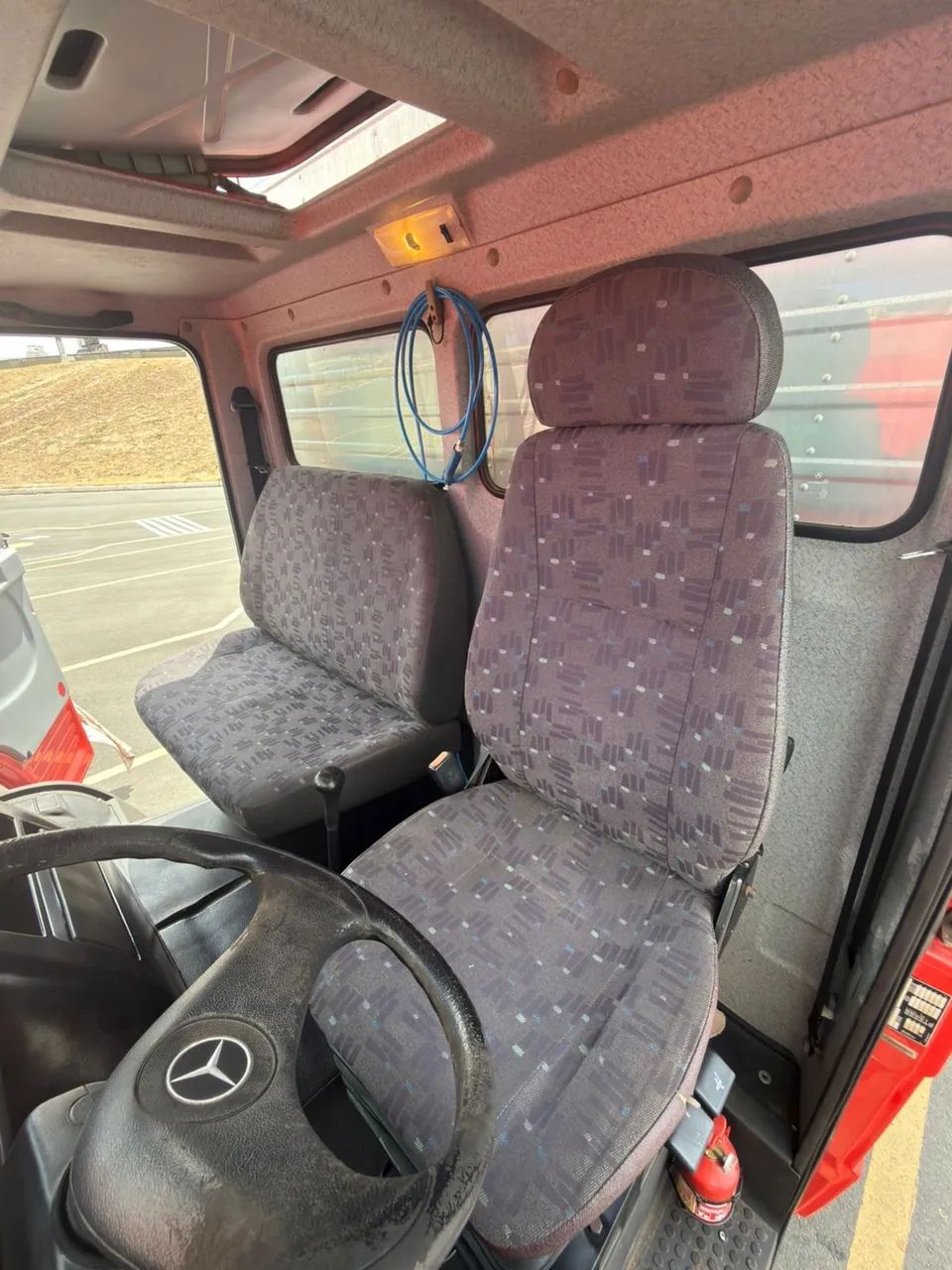 Mercedes bens 710 plus  - Foto 3