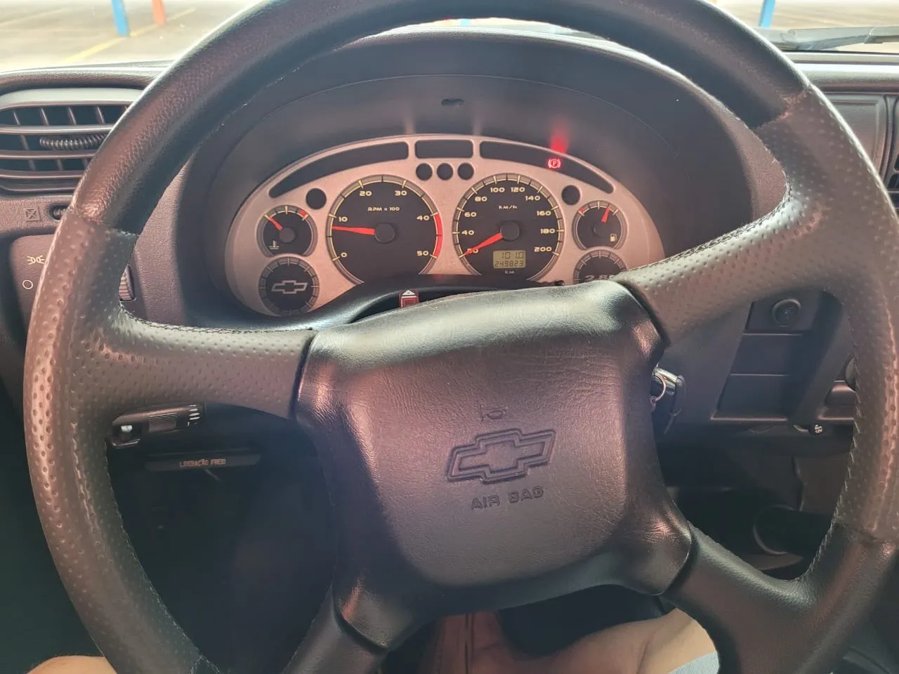 S10 executive 4X2