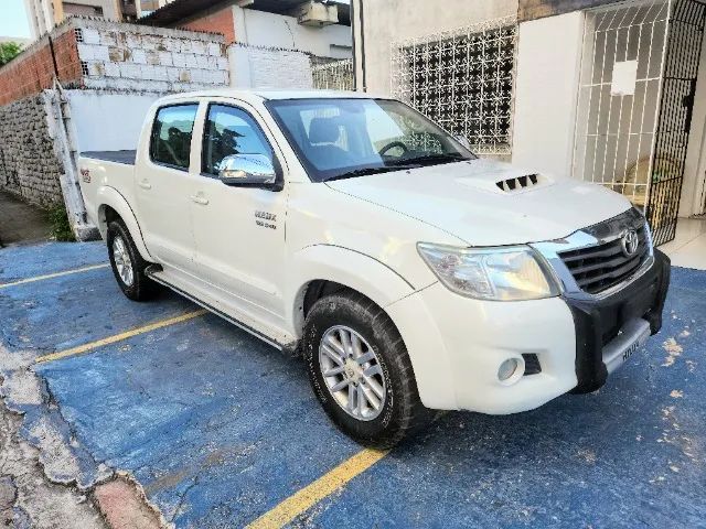 Toyota Hilux 2013 SRV Completa Blindada. Oportunidade!