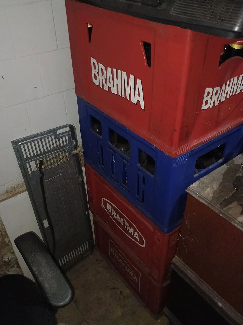 Caixas de Cerveja Brahma - Semi-Novas