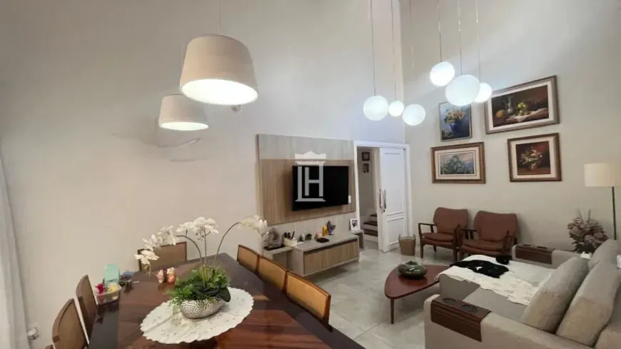 Casa Para Locação Anual em Jurerê Internacional