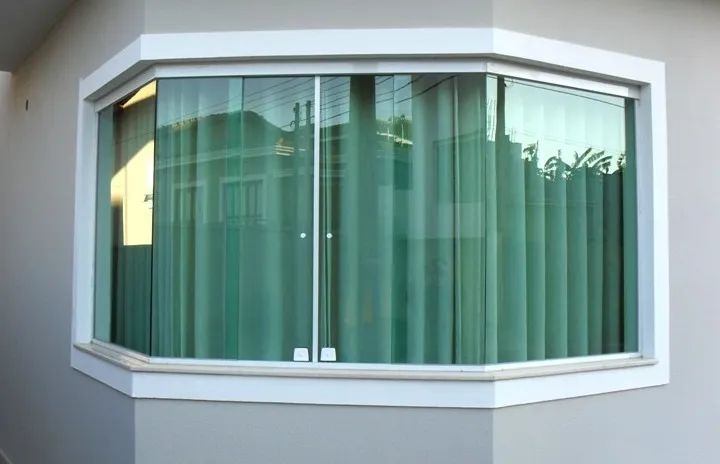 Janela Incolor Vidraçaria em Bento Ribeiro  - Foto 5