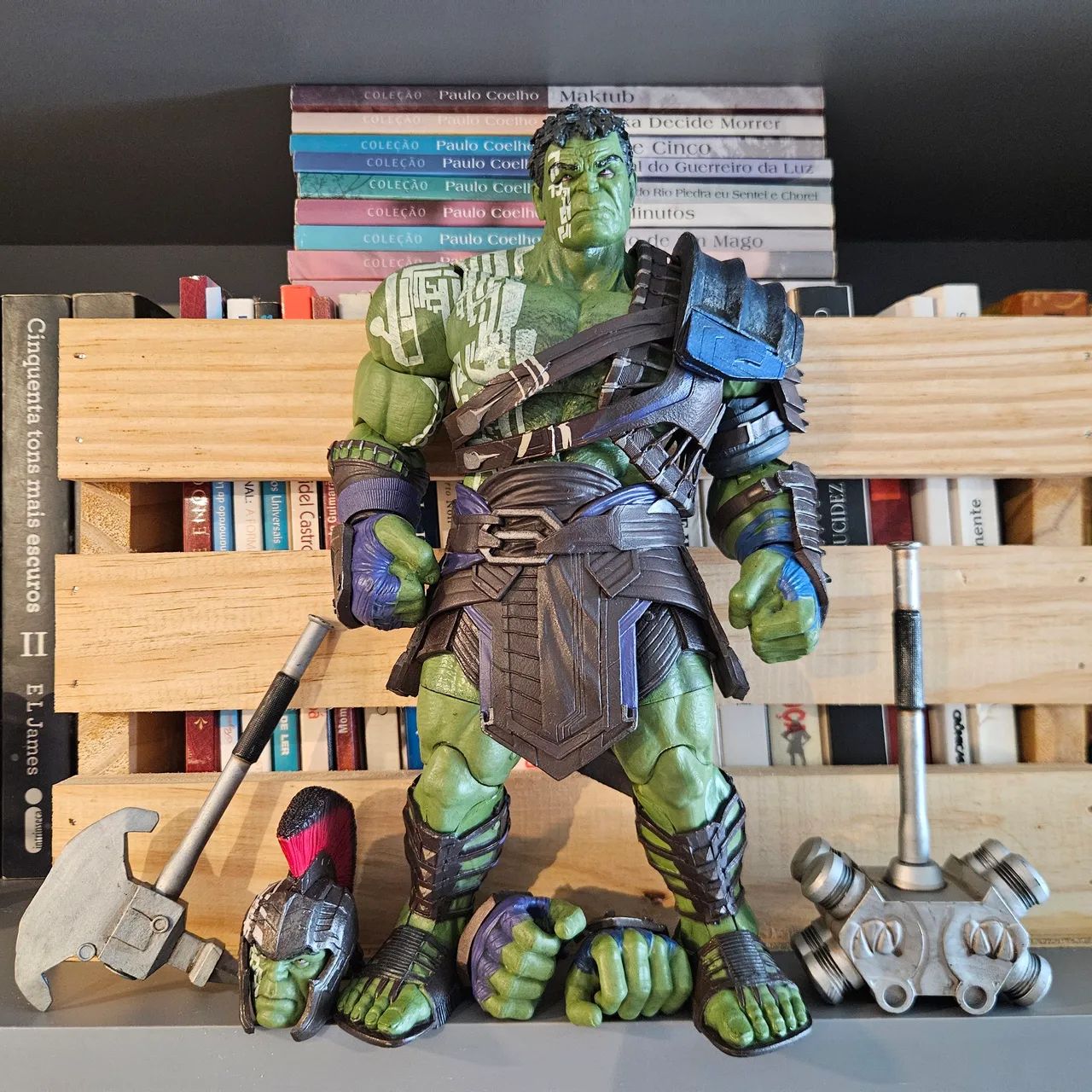 Hulk - Figura de Ação - Gladiador Ragnarock Select