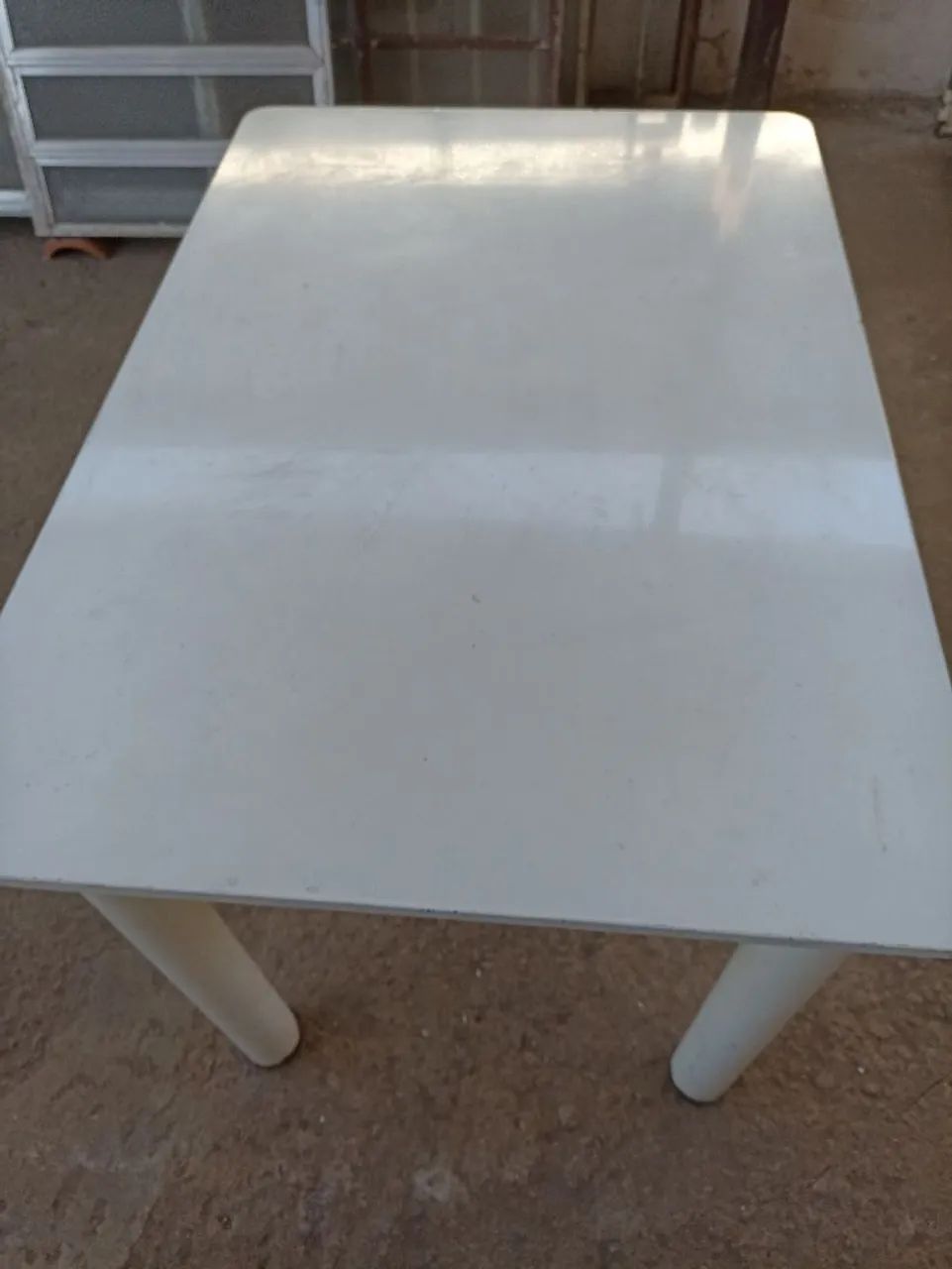 Mesa de pedra laqueada64231833373953122