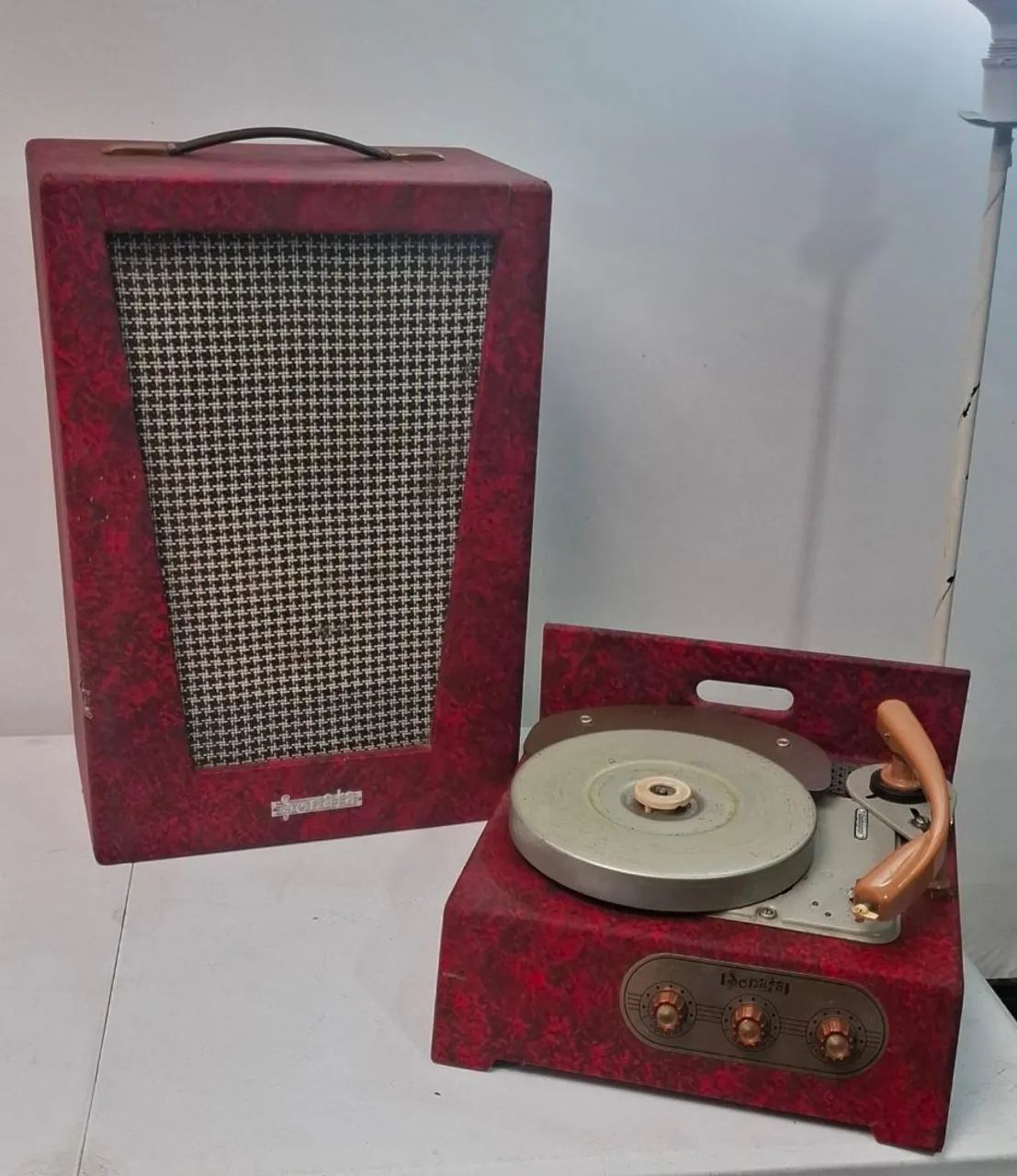 Vitrola Vintage Sonata com Caixa de Som