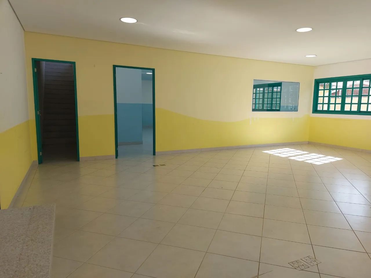 Ponto comercial/Loja/Box para aluguel com 175 metros quadrados em Vila Sofia - São Paulo - - Foto 3