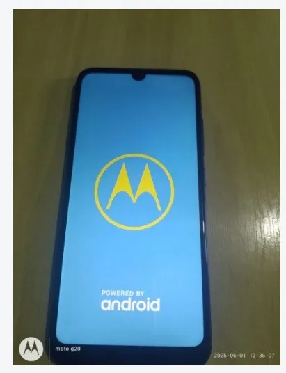 Moto E 6 plus 64 gb- 4gb ram- com detalhe