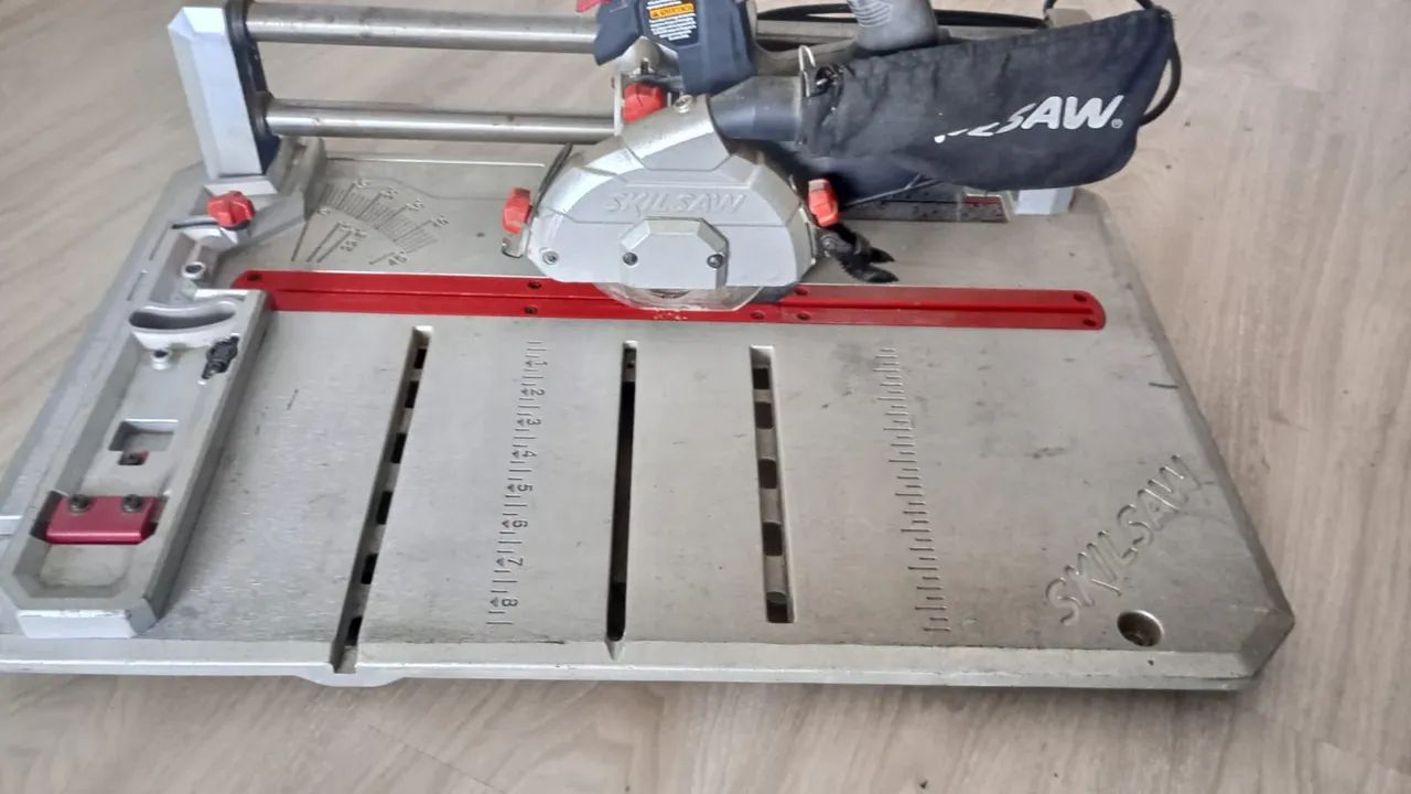 Serra para piso laminado 