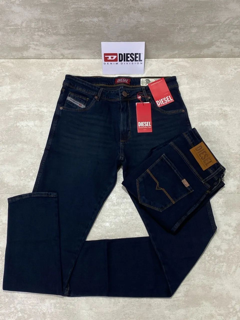 Nova Chegada Importação Calças Jeans Diesel Denim e Hugo Boss