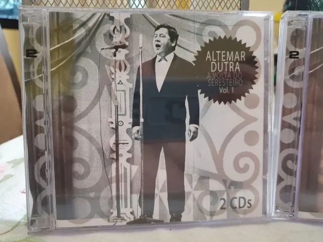 Coleção cds Altemar Dutra A volta do Seresteiro volumes 1 e 2 duplos - Foto 2