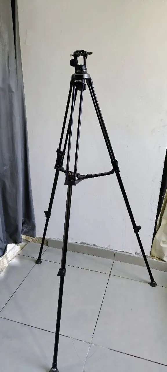 Tripé Profissional para Câmera