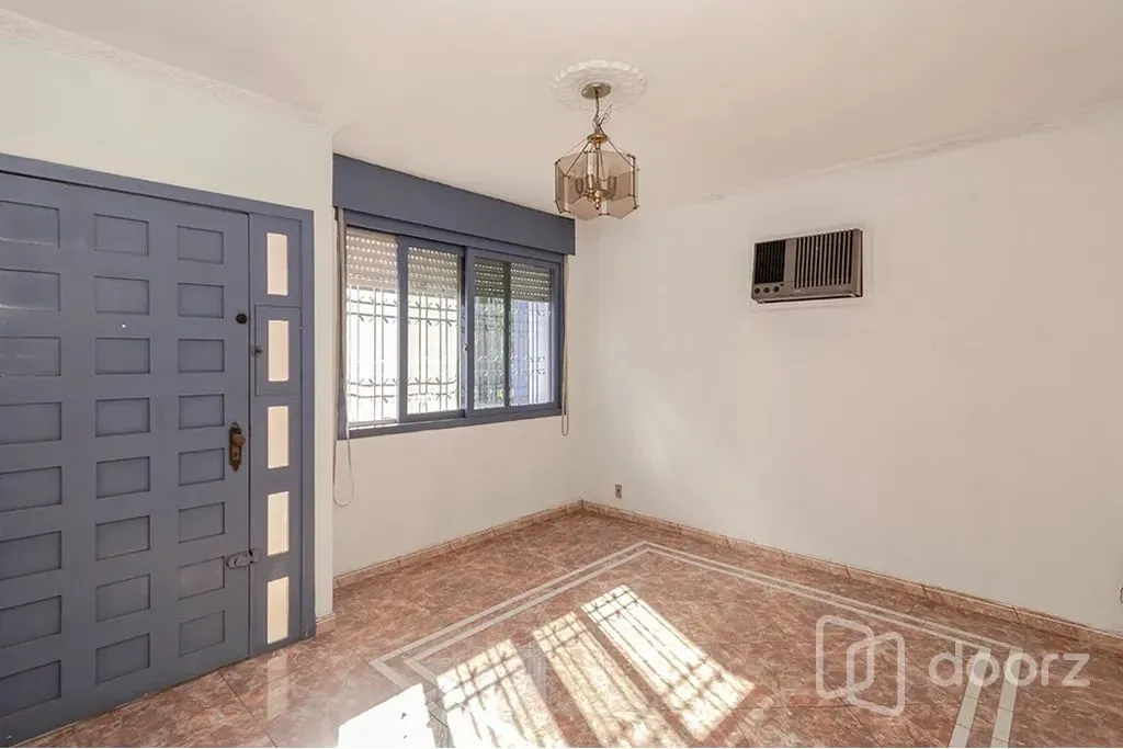 Imóvel na Professor Paula Soares com 3 dormitórios e 195m²