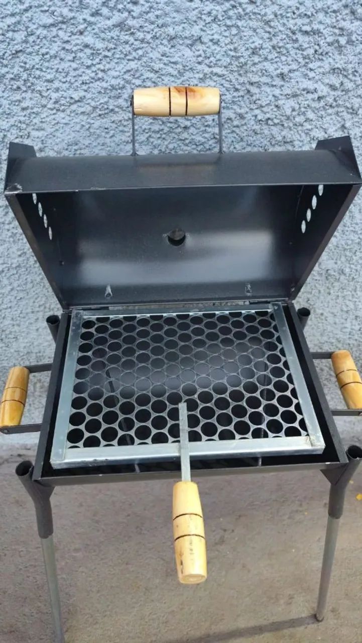 Churrasqueira bafinho com pé  - Foto 2