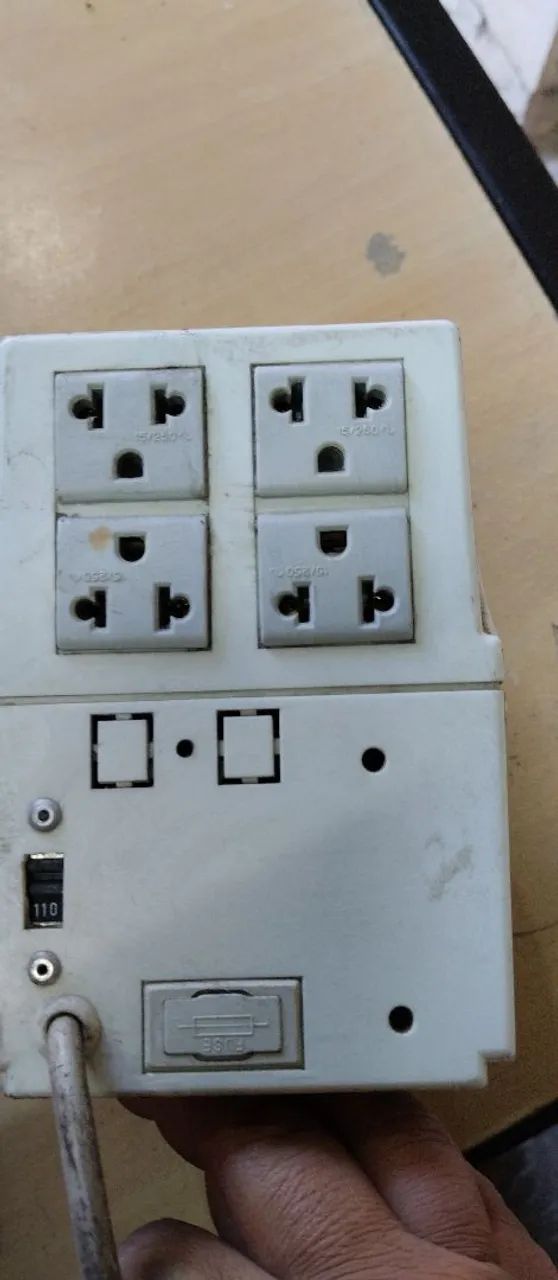 Estabilizador bi volt  - Foto 2