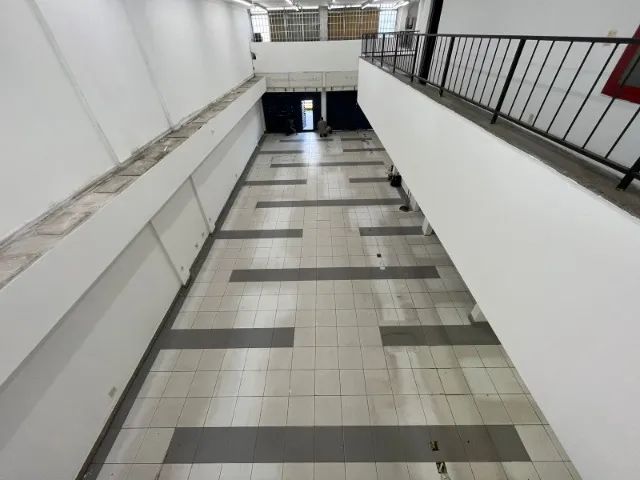 Alugo Galpão em na Taquara, 354m²