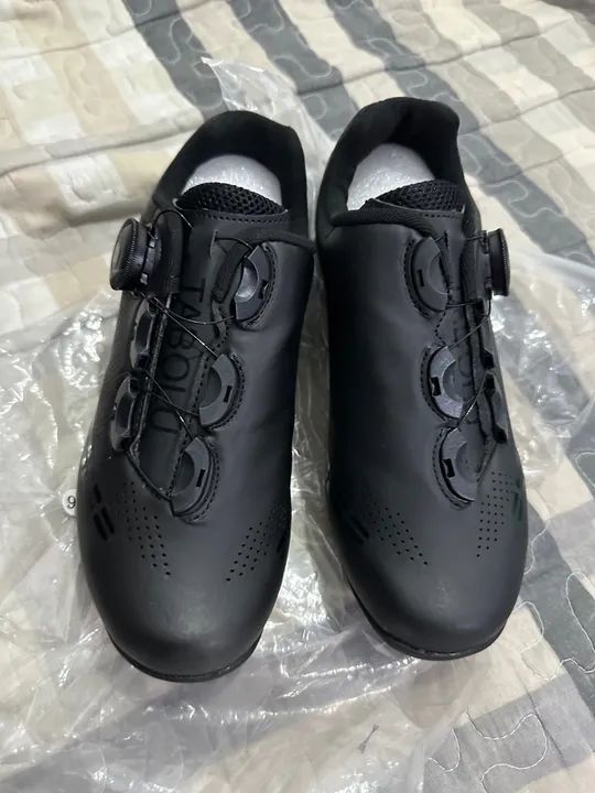 Sapatilhas de Ciclismo - Tamanho 36 - Foto 2