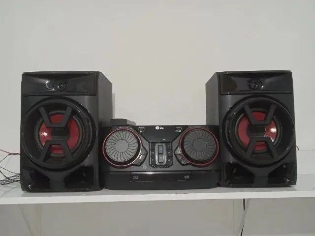 Mini System LG XBOOM CK43N - 220W RMS, com 2 caixas acústicas