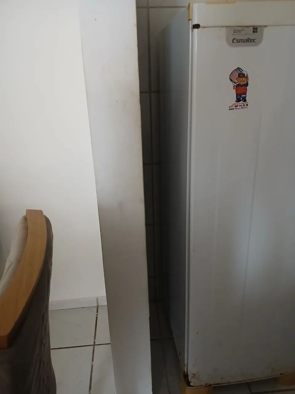 Geladeira Esmaltec - Foto 2