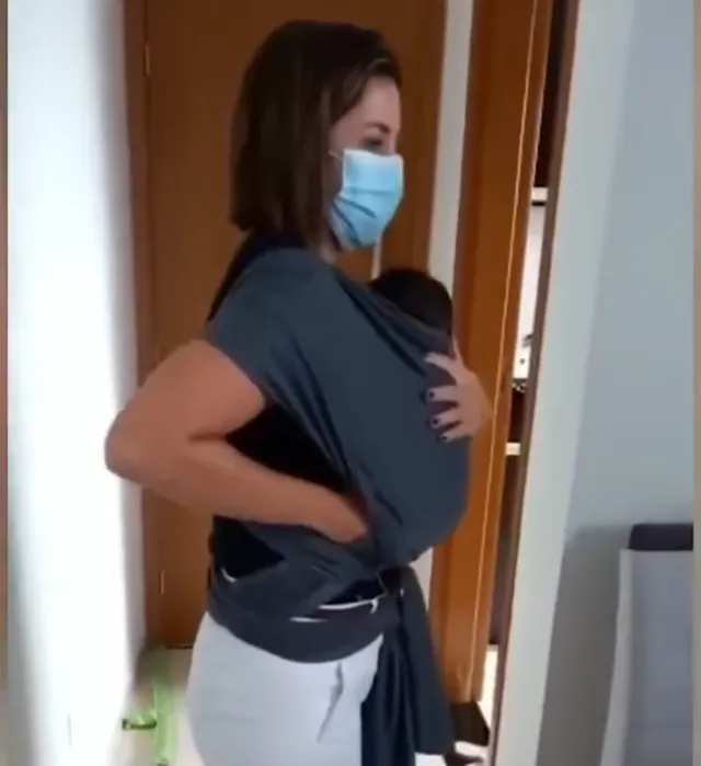 Sling canguru bebê