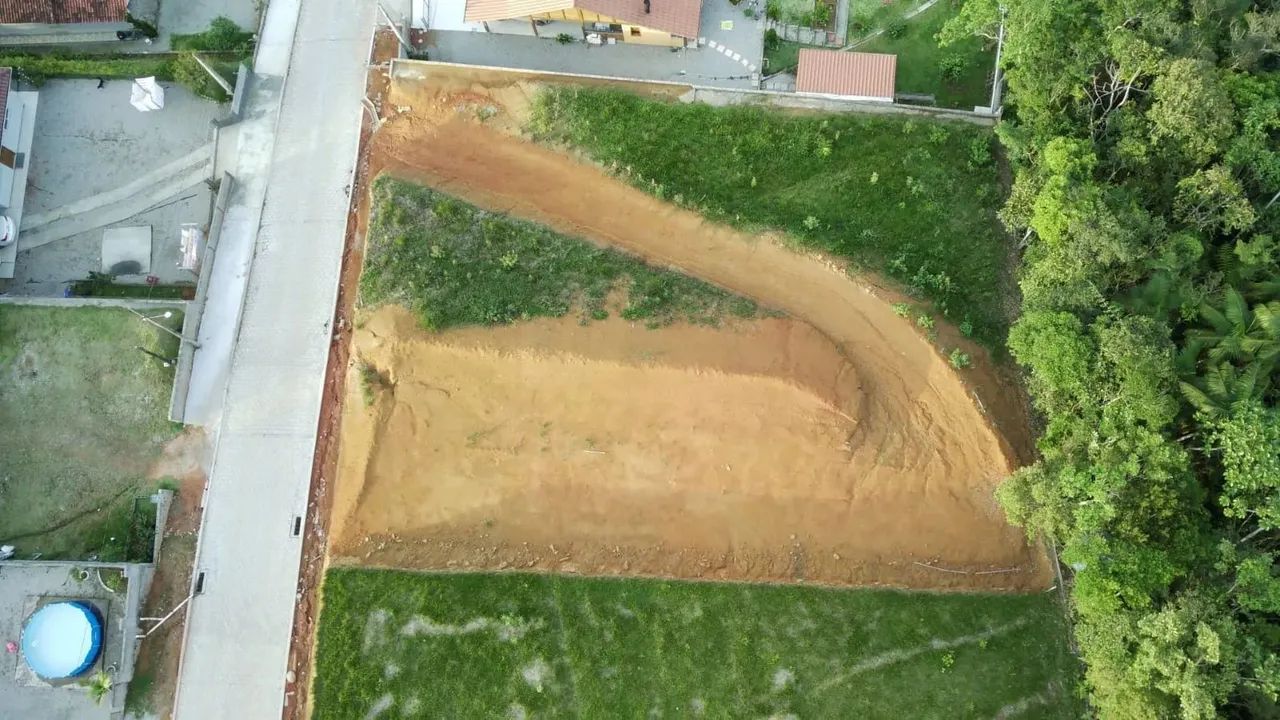 Terreno / Lote / Condomínio em São Pedro de Alcântara